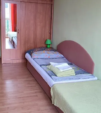 Zeleny Dvor 2*