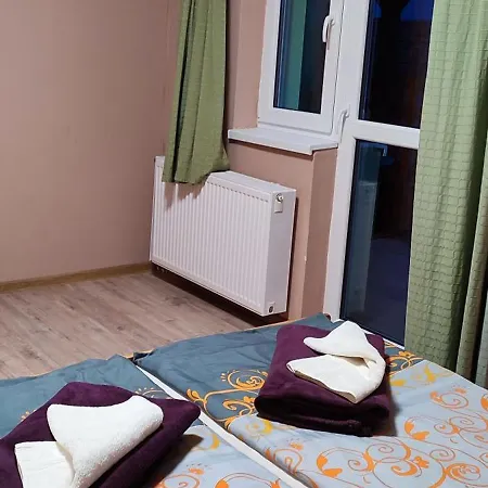 Zeleny Dvor 2*