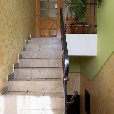 Zeleny Dvor Affittacamere